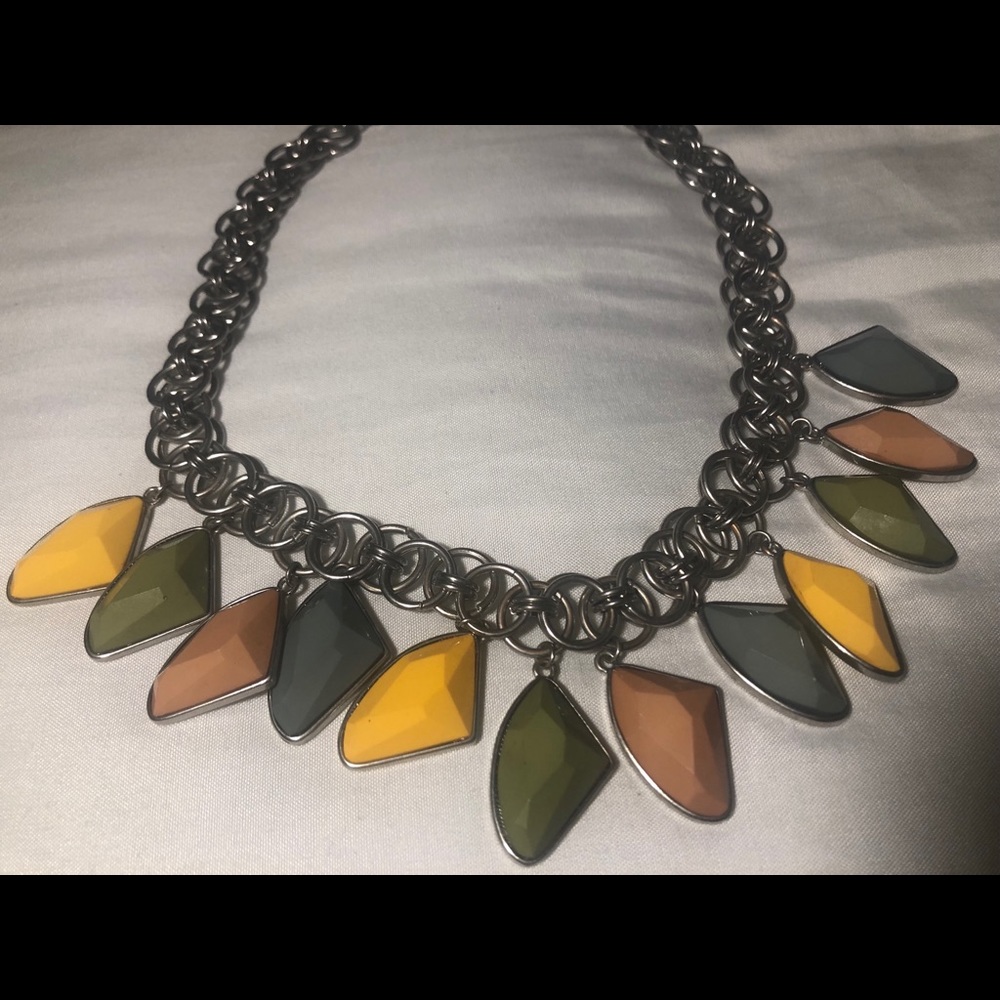 Silver multi-colored necklace